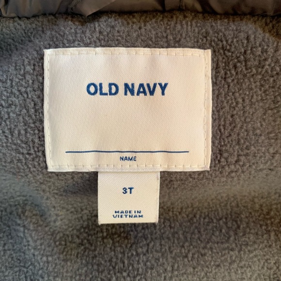 Puff vest toddler 3T Old Navy - Picture 3 of 5